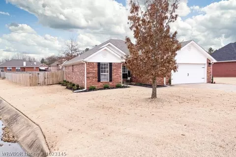 6907 Red Bud Dr, Fort Smith, AR 72916 photo 3
