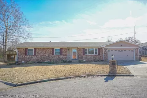 4226 Stanard Cir, Fort Smith, AR 72903 photo 1