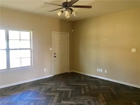 309 Gerald Holt Way, Hackett, AR 72937 photo 4