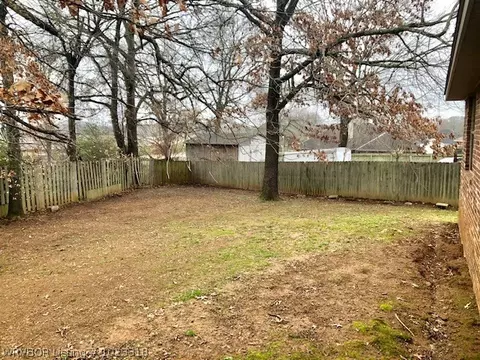 101 Elizabeth Ct, Barling, AR 72923 photo 21