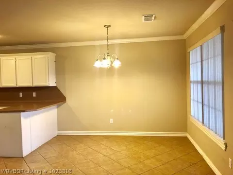 101 Elizabeth Ct, Barling, AR 72923 photo 7