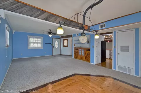 410 E Carr St, Paris, AR 72855 photo 8