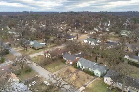 2112 S V St, Fort Smith, AR 72901 photo 28