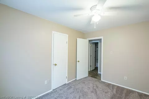 1001 N St, Barling, AR 72923 photo 8
