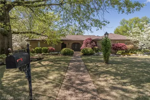 2500 Riviera Cir, Fort Smith, AR 72903 photo 1
