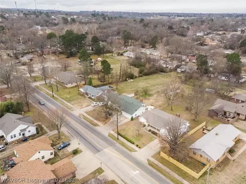 315 N Albert Pike Ave, Fort Smith, AR 72903 photo 27