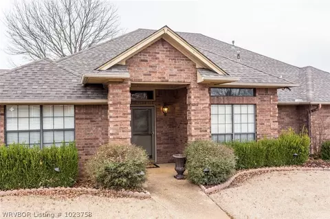 4000 Gascony Way, Fort Smith, AR 72903 photo 2