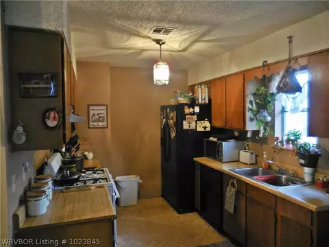 404 Main St, Bokoshe, OK 74930 photo 3