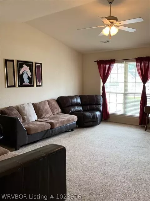 4305 Johnson St, Fort Smith, AR 72904 photo 2