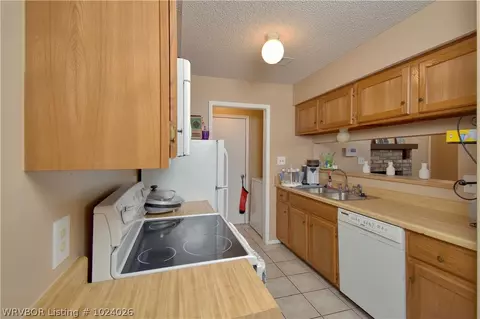 8532 Southridge Dr, Fort Smith, AR 72908 photo 5