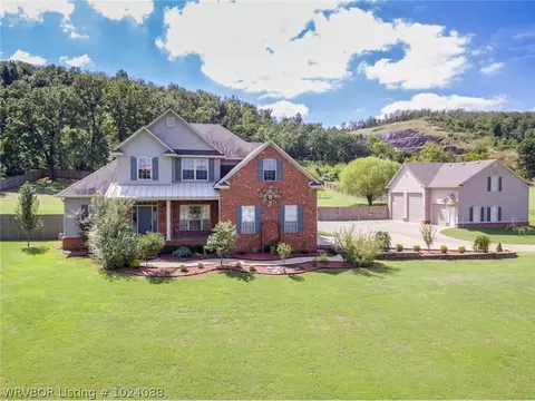 1100 Southfork Ln, Bonanza, AR 72916 photo 1