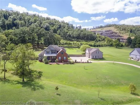 1100 Southfork Ln, Bonanza, AR 72916 photo 2