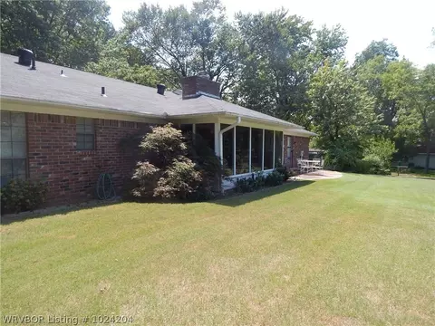 3817 S S St, Fort Smith, AR 72903 photo 4