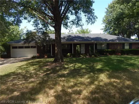 3817 S S St, Fort Smith, AR 72903 photo 1