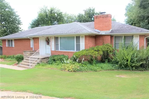 3010 Beverly Dr, Fort Smith, AR 72901 photo 1