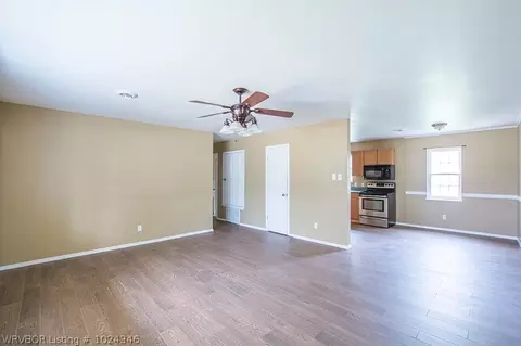 804 Angela Cir, Barling, AR 72923 photo 3