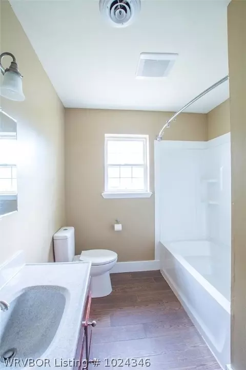 804 Angela Cir, Barling, AR 72923 photo 11