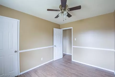 804 Angela Cir, Barling, AR 72923 photo 9