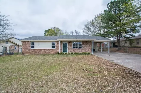 804 Angela Cir, Barling, AR 72923 photo 1