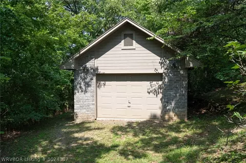 8321 Rosewood Dr, Fort Smith, AR 72903 photo 5