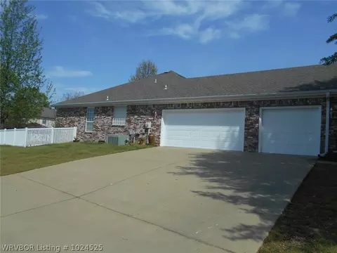 3700 Sandy Pt, Fort Smith, AR 72903 photo 2