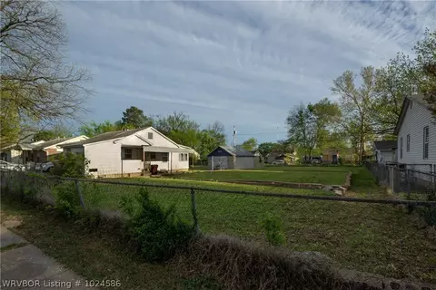 3908 Johnson St, Fort Smith, AR 72904 photo 3