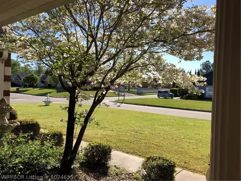 7023 Red Bud Dr, Fort Smith, AR 72916 photo 3