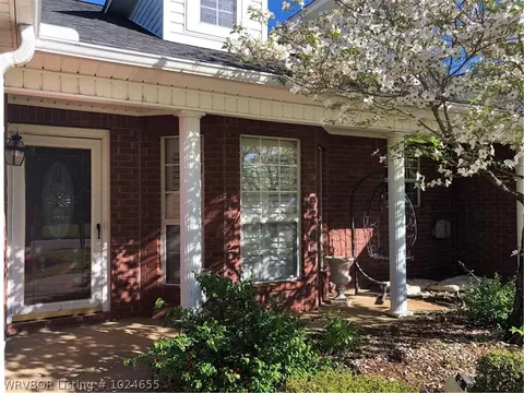 7023 Red Bud Dr, Fort Smith, AR 72916 photo 1