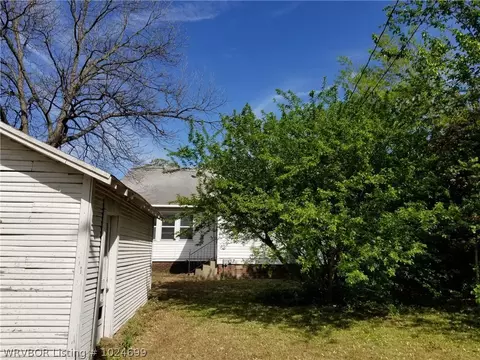 605 Clifton Ct, Fort Smith, AR 72903 photo 10