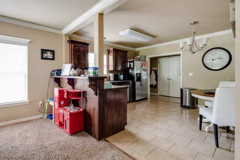 2124 S M St, Fort Smith, AR 72901 photo 7