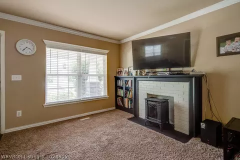 2124 S M St, Fort Smith, AR 72901 photo 5