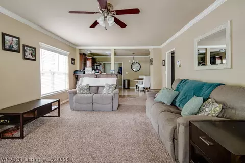 2124 S M St, Fort Smith, AR 72901 photo 3