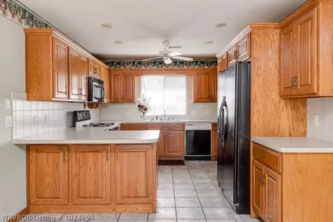 8120 Meadow Dr, Fort Smith, AR 72908 photo 11