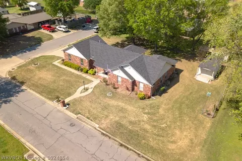 8120 Meadow Dr, Fort Smith, AR 72908 photo 3