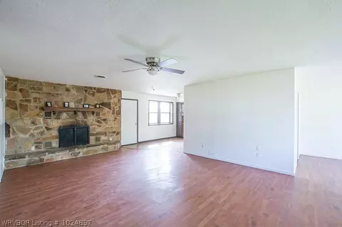 8530 S 17th St, Fort Smith, AR 72908 photo 5