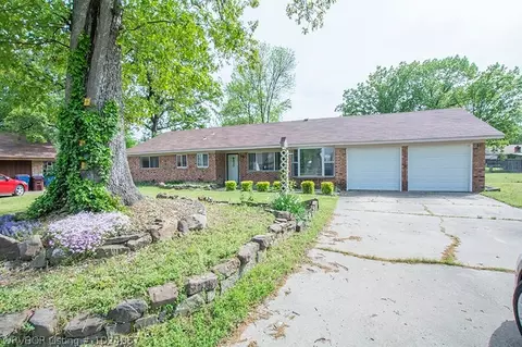 8530 S 17th St, Fort Smith, AR 72908 photo 2