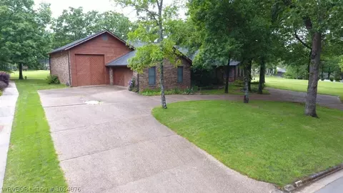1716 Bramble Brae, Fort Smith, AR 72908 photo 3