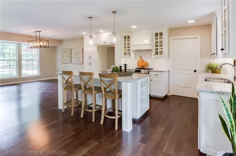 7401 Oxford Pl, Fort Smith, AR 72903 photo 9