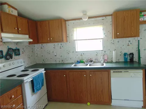 26825 3rd St, Cameron, OK 74932 photo 3