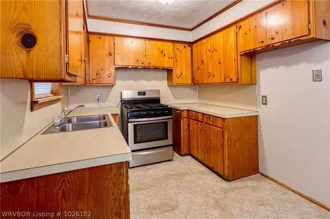 424 N 40th St, Fort Smith, AR 72903 photo 10