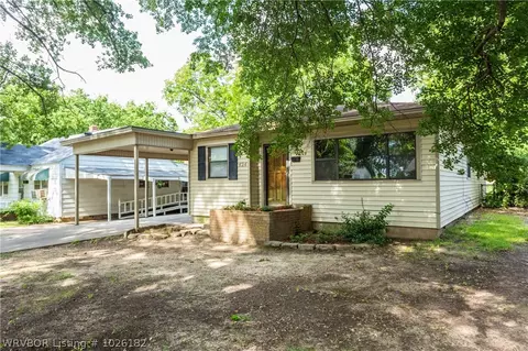 424 N 40th St, Fort Smith, AR 72903 photo 2