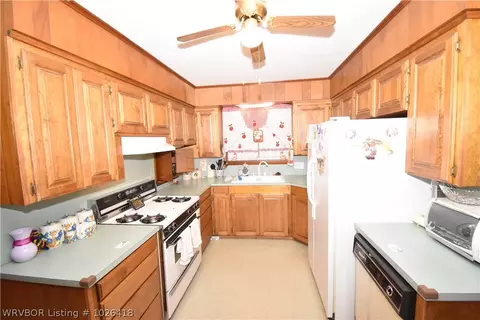 1502 Bryan St, Paris, AR 72855 photo 3