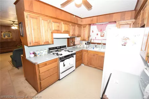 1502 Bryan St, Paris, AR 72855 photo 13