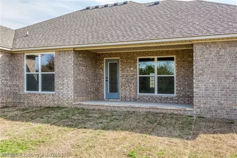 2616 Carly Dr, Lavaca, AR 72941 photo 8