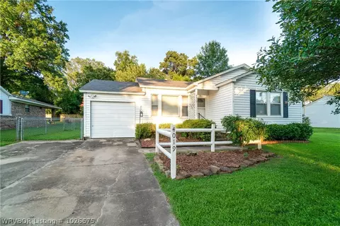 4019 S 18th St, Fort Smith, AR 72901 photo 1