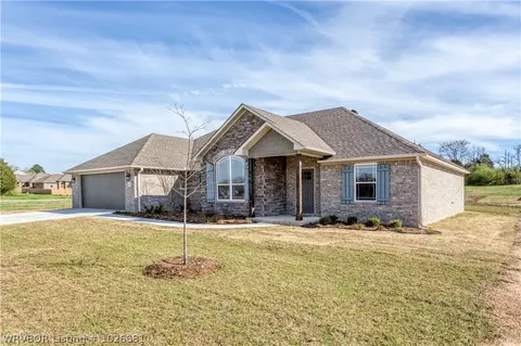 2811 Turtle Creek Dr, Lavaca, AR 72941 photo 2