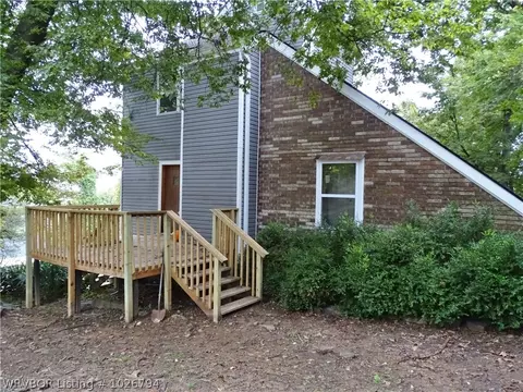 6700 Riviera Dr, Fort Smith, AR 72903 photo 1