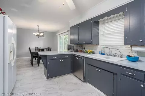 3816 Barry Ave, Fort Smith, AR 72903 photo 6