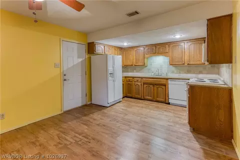 3220 Village Rd, Fort Smith, AR 72903 photo 7