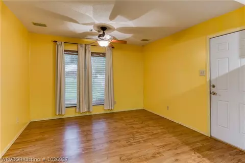 3220 Village Rd, Fort Smith, AR 72903 photo 8